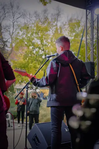 Sugárveszély koncert fotók 2026.10.24. – 23. kép