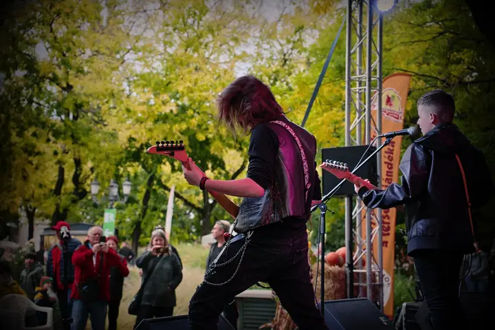 Sugárveszély koncert fotók 2026.10.24. – 38. kép