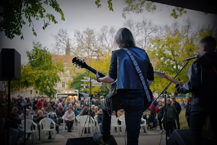 Sugárveszély koncert fotók 2026.10.24. – 43. kép